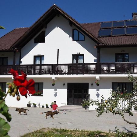 Sîmbăta de Sus Casa Poienarilor酒店 外观 照片